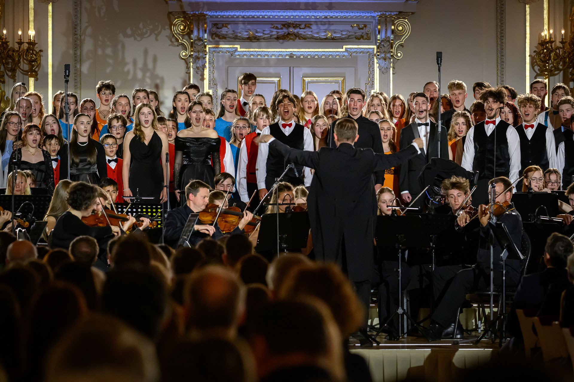 Slavnostní koncert ve Španělském sále Pražského hradu 
