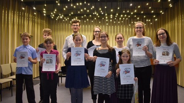 Postupující žáci z okresní soutěže ZUŠ ve hře na akordeon do krajského kola